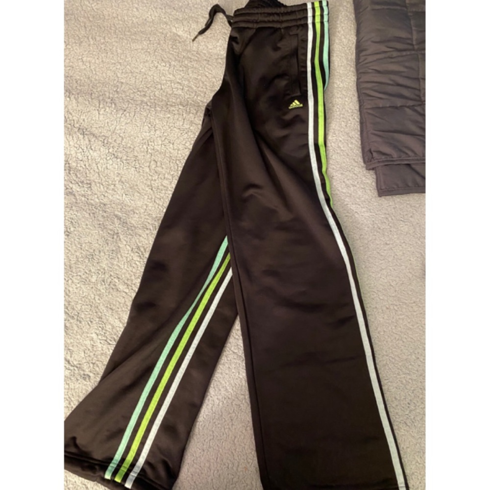 Adidas sweatpants